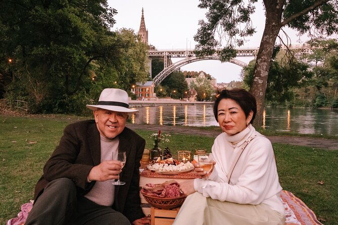 bern-private-photoshoot-with-optional-picnic-by-the-river