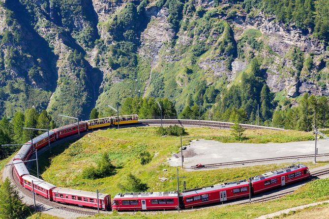 bernina-scenic-train-ride-on-the-swiss-alps-small-group