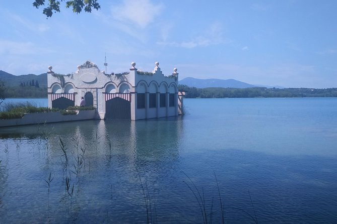 besalubanyoles-lake-garrotxa-volcanoes-small-group-from-girona