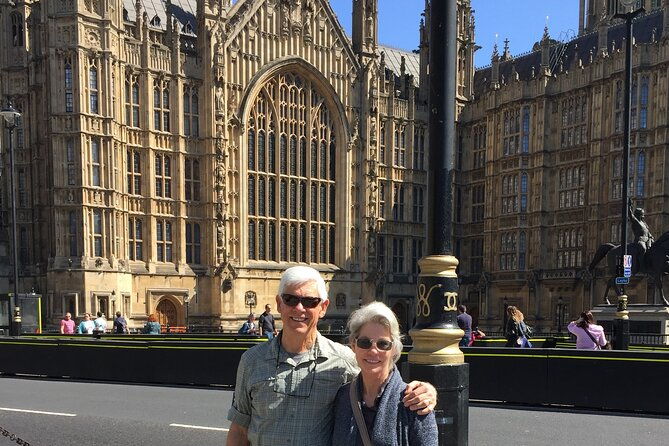 bespoke-black-cab-heathrow-layover-private-tour