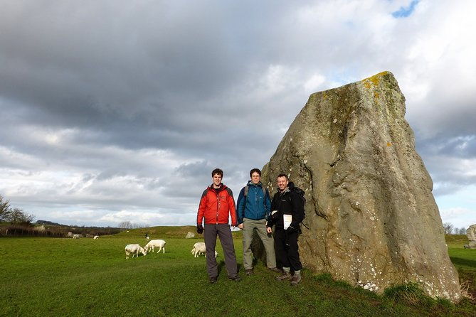 bespoke-private-tours-of-stonehenge-and-avebury-by-car-with-local-guide