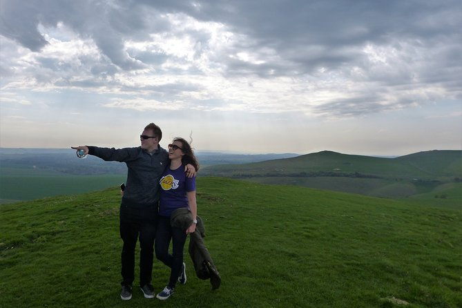 bespoke-private-tours-of-stonehenge-and-avebury-by-car-with-local-guide