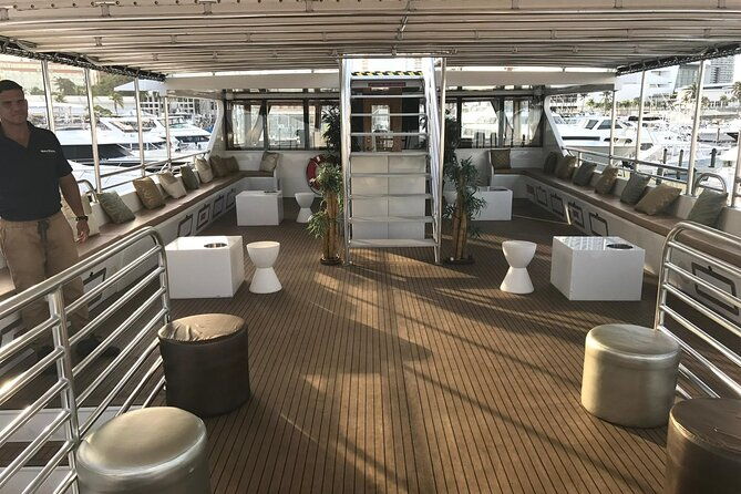 best-boat-tour-in-miami-millionare-route