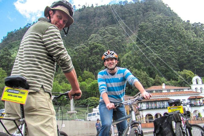 best-bogota-bike-tour-local-guides-nice-bikes