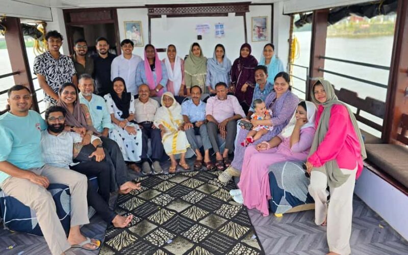 Best Day Tour from Trivandrum to Ashtamudi Lake Backwaters - Key Points