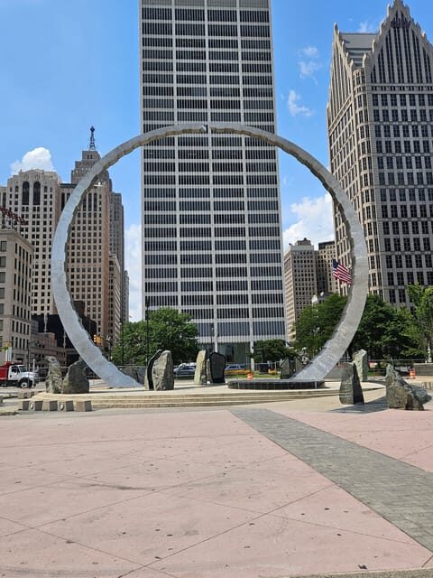 Best Detroit Walking Tour - A Closer Look at the Detroit Walking Tour