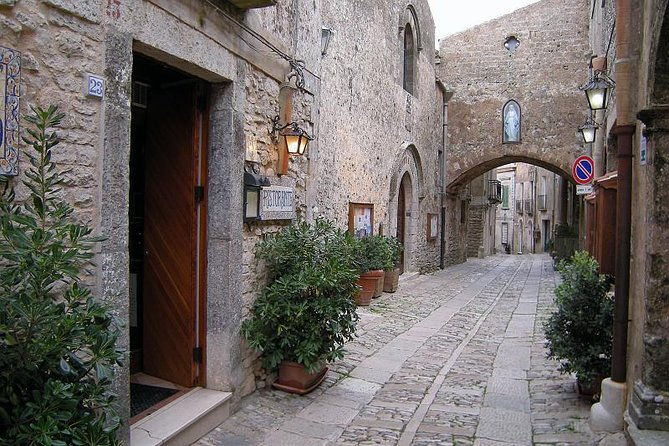 best-excursion-in-western-sicily-to-erice-trapani-salt-flats-from-palermo-2