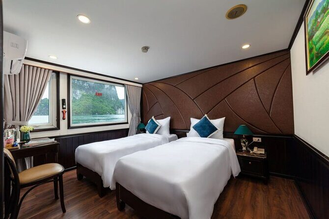 BEST Halong Bay Cruise 2 days 1 night - 5 stars - Value for Money