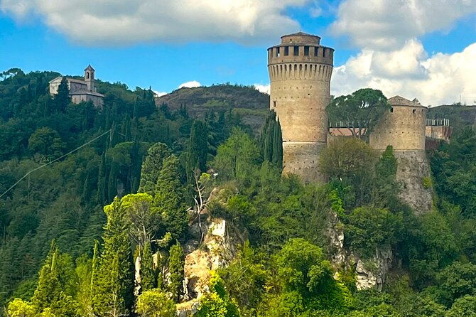 best-medieval-villages-getaway-private-day-tour-from-bologna