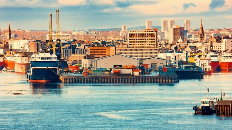 Best of Aberdeen: Private Walking Tour with a Local - Authentic Experiences and Personal Touches