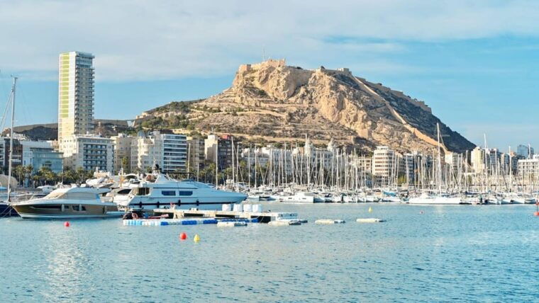 best-of-alicante-private-walking-tour-with-a-local