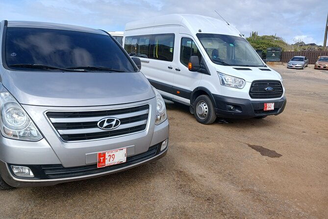 best-of-aruba-island-and-beach-tour-on-a-bus-in-aruba