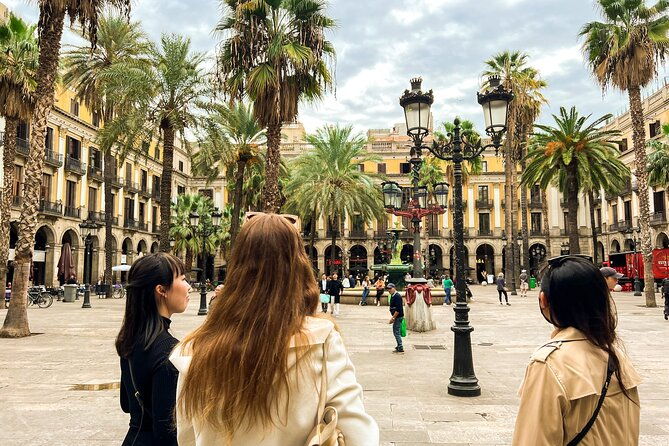best-of-barcelona-sagrada-familia-park-guell-montjuic-gothic