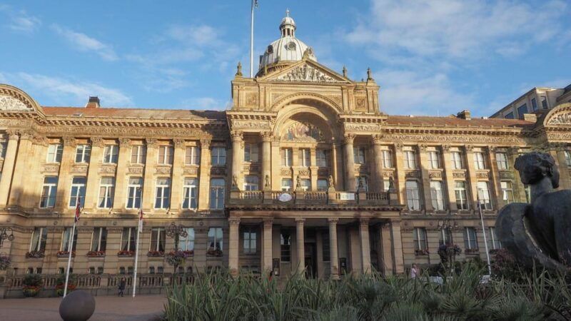 best-of-birmingham-private-walking-tour-with-a-local
