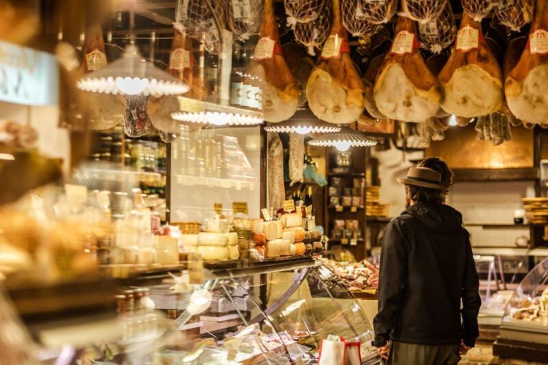 best-of-bologna-private-personalised-walking-experience