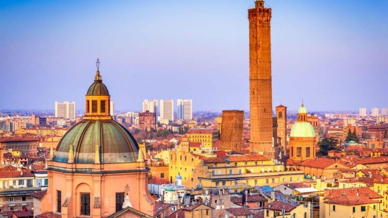 best-of-bologna-private-walking-tour-with-a-local
