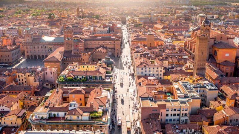 best-of-bologna-private-walking-tour-with-a-local