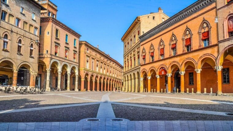 best-of-bologna-private-walking-tour-with-a-local