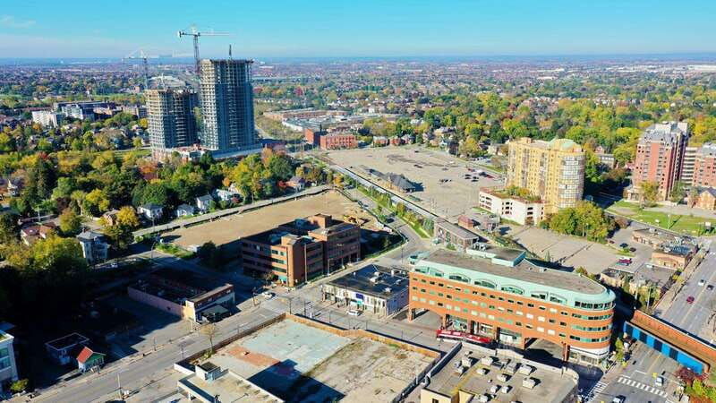 best-of-brampton-private-walking-tour-with-a-local