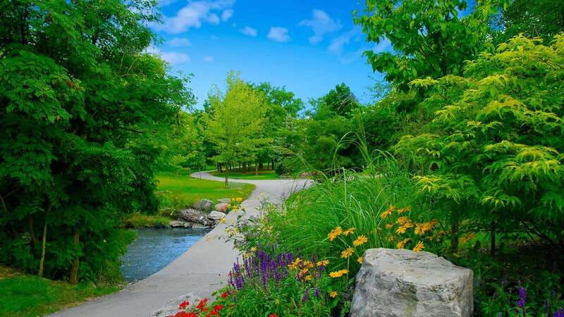 best-of-brampton-private-walking-tour-with-a-local