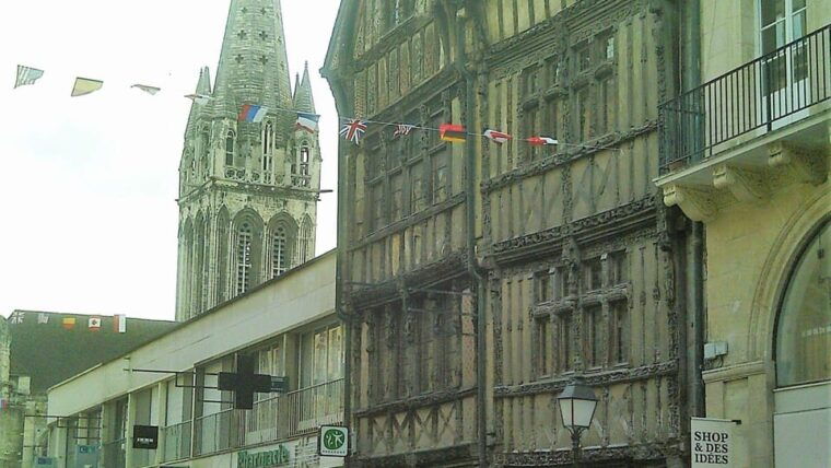 best-of-caen-private-walking-tour-with-a-local