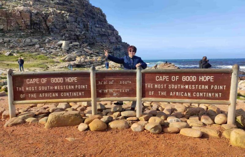 Best of Cape Private Tour Cape Point+Penguins+Table Mountain - Key Points
