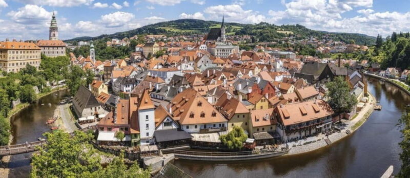 Best of Cesky Krumlov Walk Tour with a Professional Guide - Exploring Český Krumlov with a Local Guide