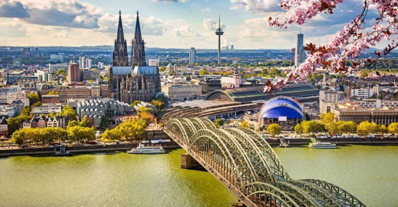 best-of-cologne-in-1-day-private-guided-tour-with-transport