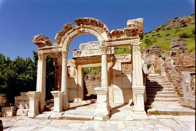 best-of-ephesus-guided-tour-for-cruise-guest-with-entrances