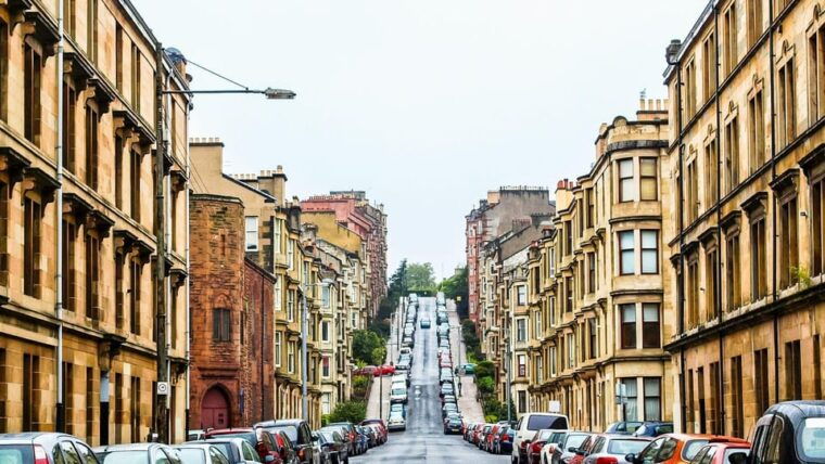 best-of-glasgow-private-walking-tour-with-a-local
