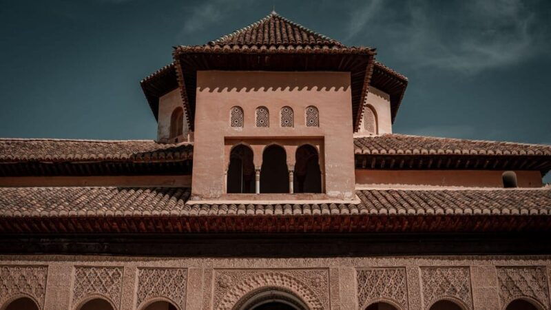 best-of-granada-private-walking-tour-with-a-local