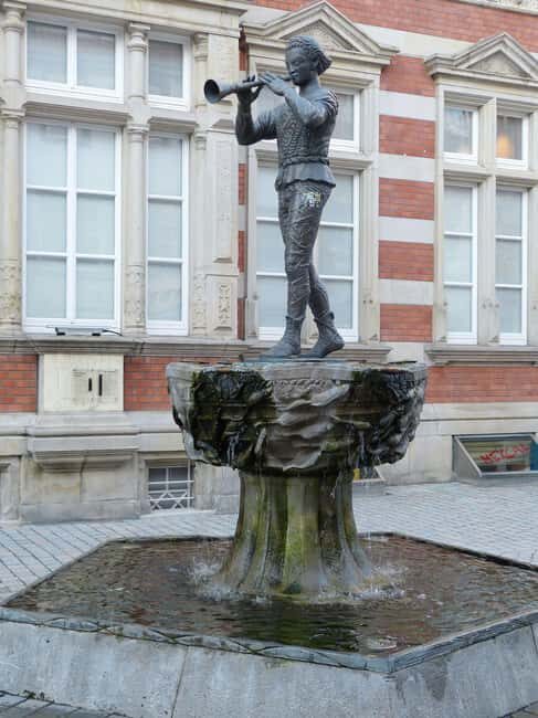Best of Hamelin Walk Tour with a Professional Guide - An Overview of Hamelin and Its Legendary Charm