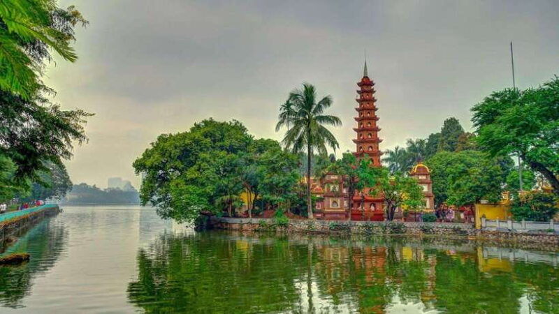 best-of-hanoi-private-walking-tour-with-a-local