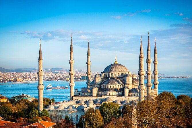 best-of-istanbul-basilica-cistern-blue-mosque-grand-bazaar