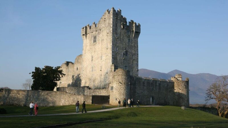 best-of-killarney-private-walking-tour-with-a-local