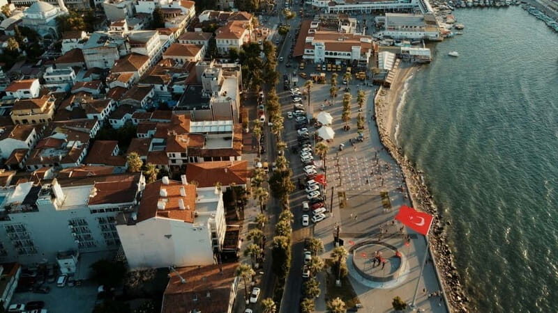 Best of Kuadas: Private Walking Tour with a Local - Key Points