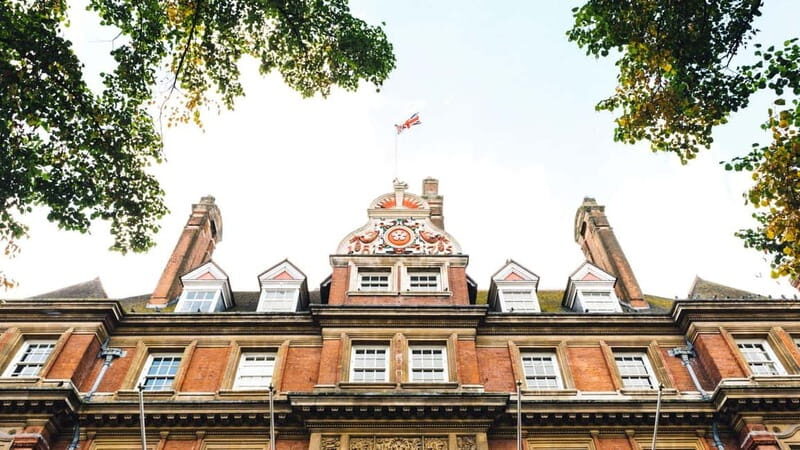Best of Leicester: Private Walking Tour with a Local - Exploring Leicester with a Local: What to Expect