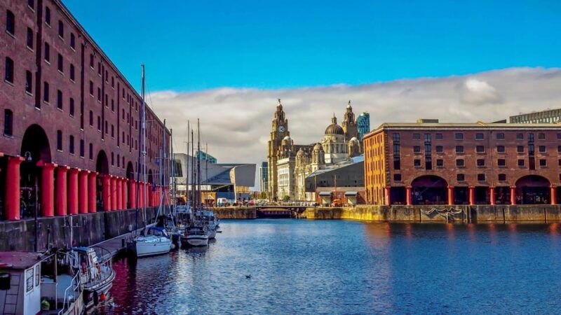 best-of-liverpool-private-walking-tour-with-a-local