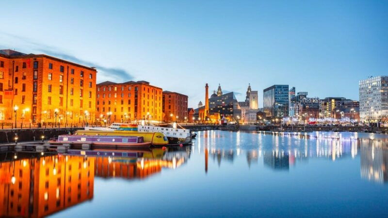 best-of-liverpool-private-walking-tour-with-a-local