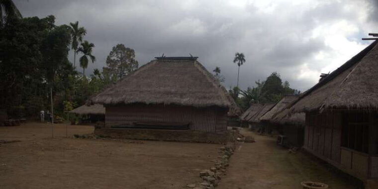 best-of-lombok-tribe-villages-traditions-waterfalls