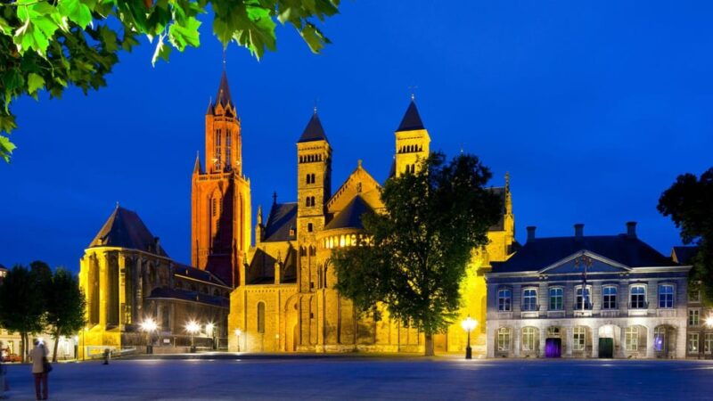 best-of-maastricht-private-walking-tour-with-a-local