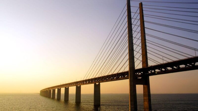 best-of-malmo-private-walking-tour-with-a-local