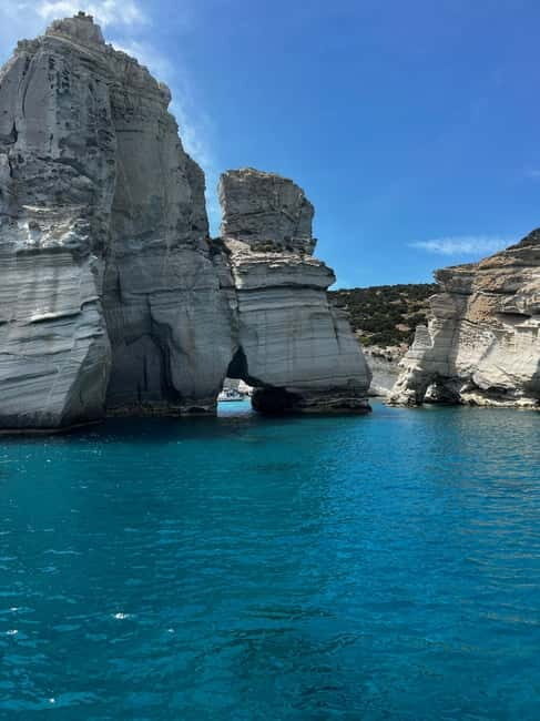 Best of Milos Sailing Trip: Kleftiko, Beaches & Greek Lunch - Key Points