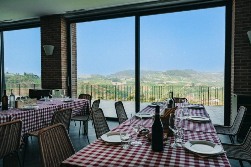 best-of-monforte-dalba-wine-tasting-traditional-meal