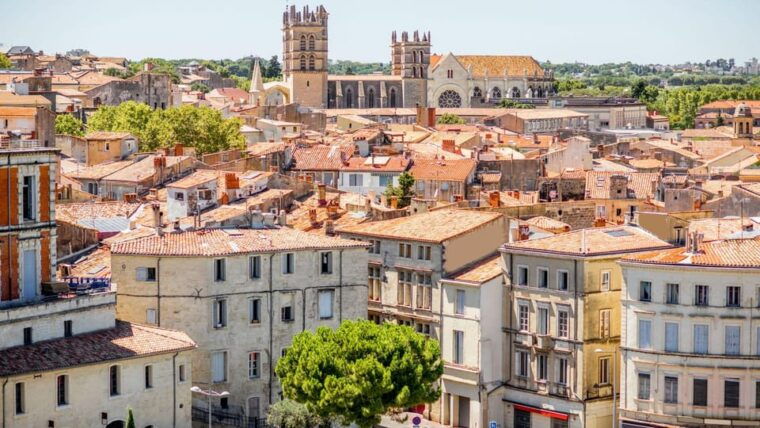 best-of-montpellier-private-walking-tour-with-a-local
