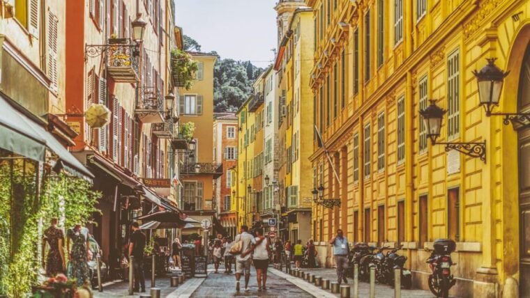 best-of-nice-private-walking-tour-with-a-local