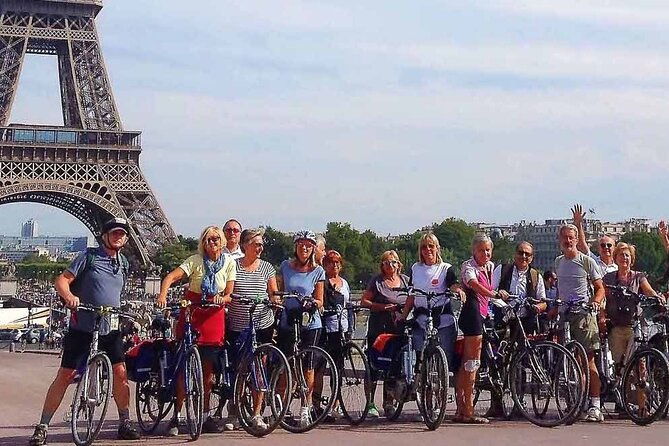 best-of-paris-by-bike-with-a-local