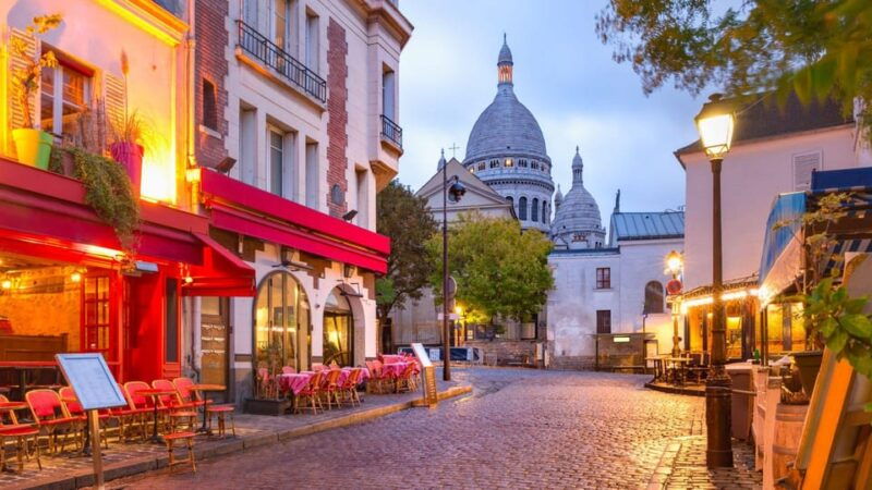 best-of-paris-private-walking-tour-with-local