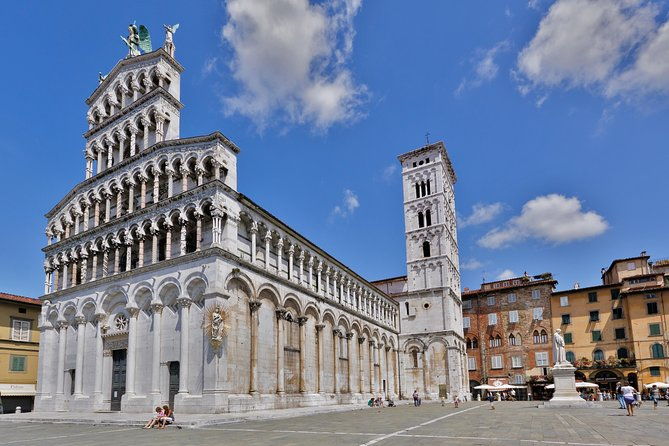best-of-pisa-lucca-volterra-small-group-tour-from-florence