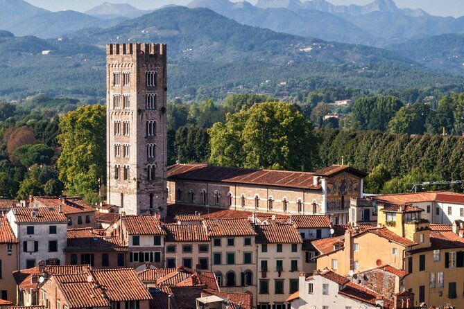 best-of-pisa-lucca-volterra-small-group-tour-from-florence